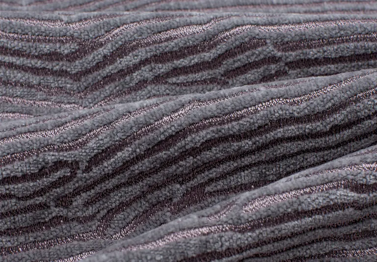 Аметист MEDEYA — МЕДЕЯ серебристо-розовая полоска (MEDEYA stripe silver-rose), фактура мебельной ткани